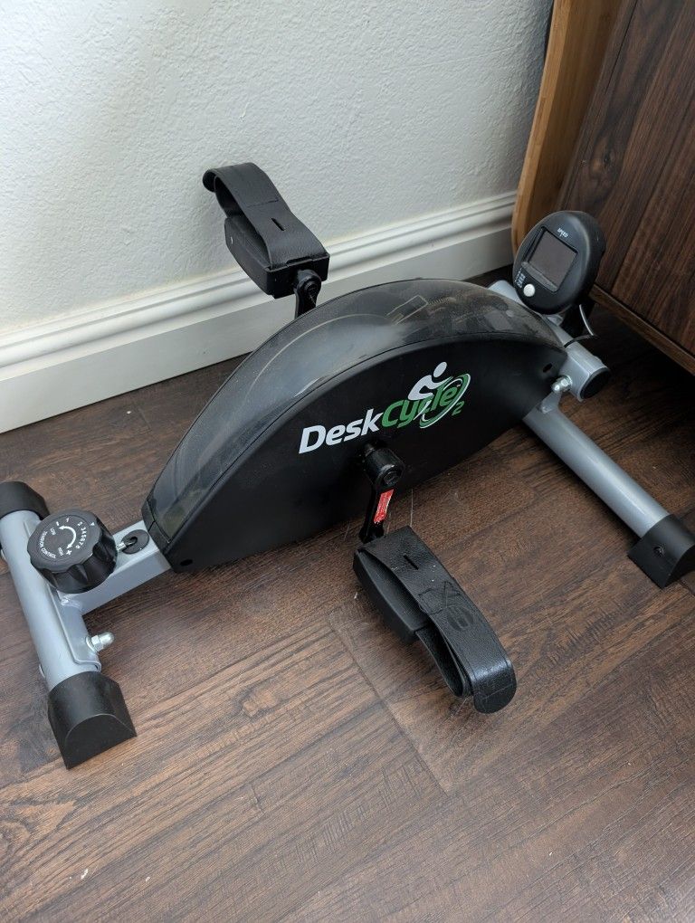 Desk Cycle 2