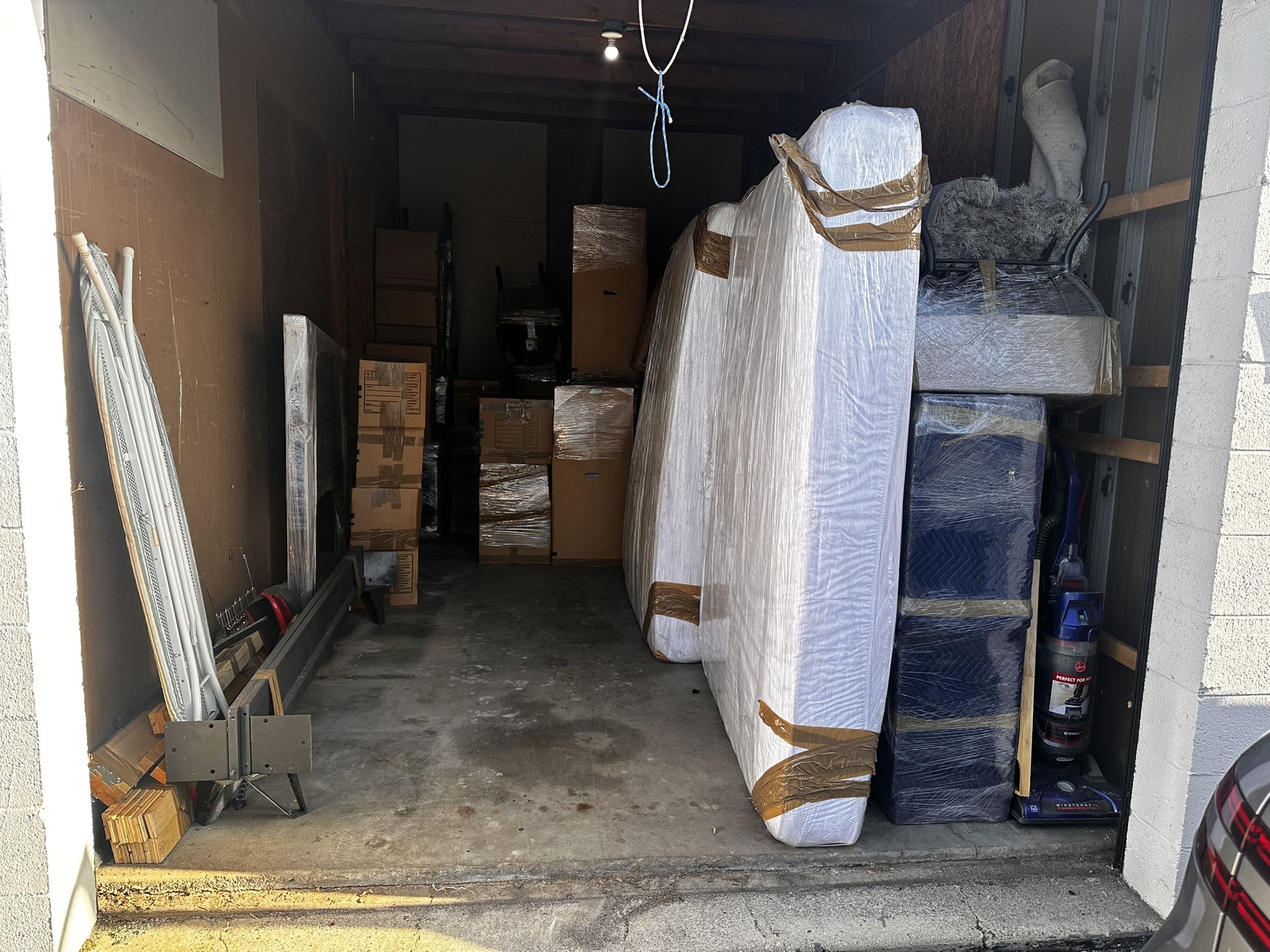 Estate Sale | 2 Bedroom Apartment