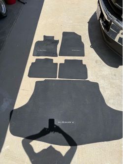 Toyota camry oem floor mats