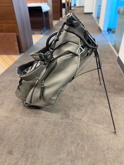 Vessel Player Pro IV 14-Way Golf Bag – Like New