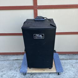 Masterbuilt 30in Digital Electric Smoker