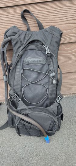 High serria hydration pack
