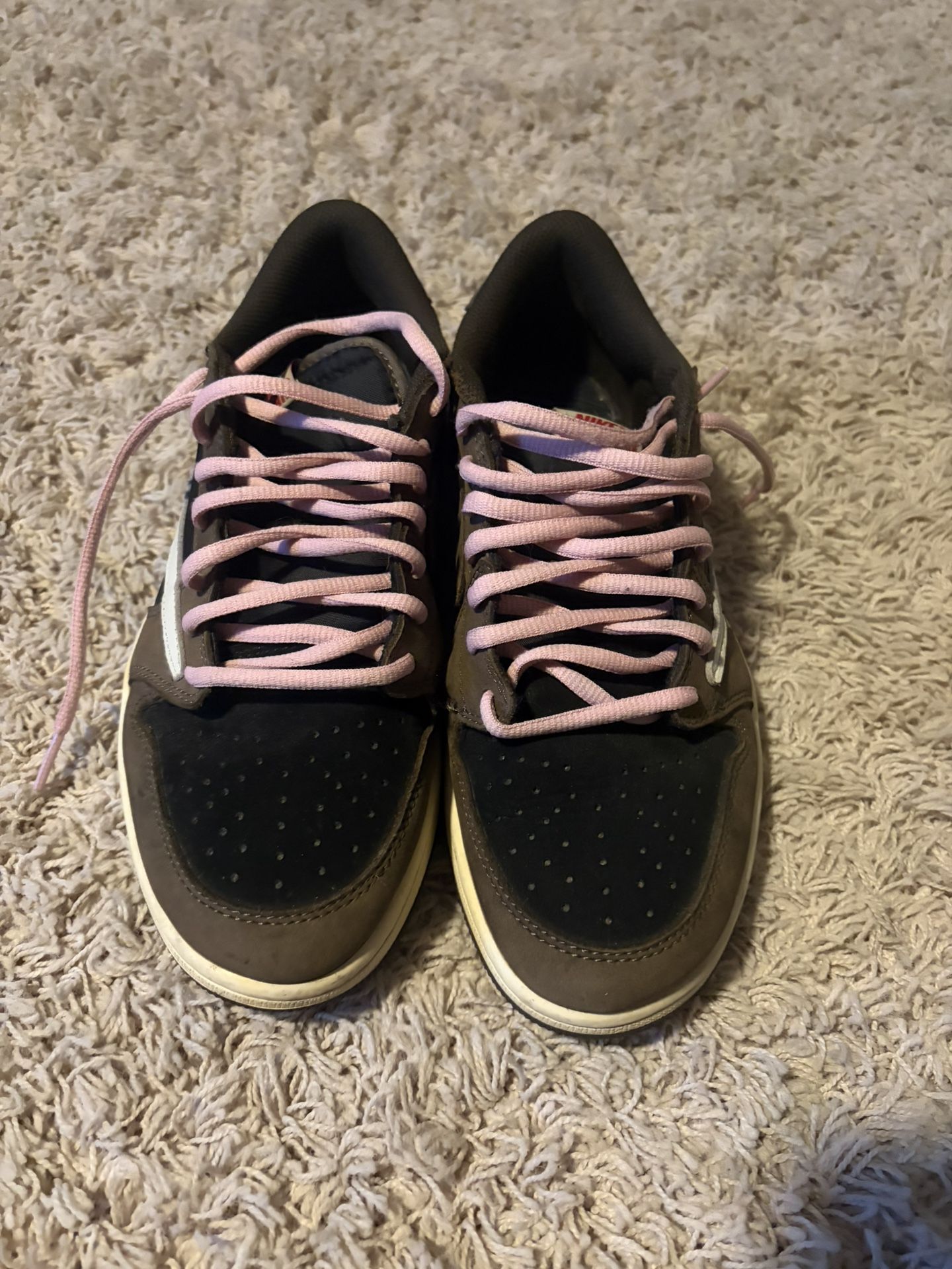 Travis Scott x Nike Dunk Low (Brown/Black with Pink Laces)