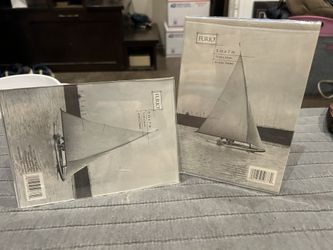 New Acrylic Photo Frame.  Holds $5” x 7”.  $1