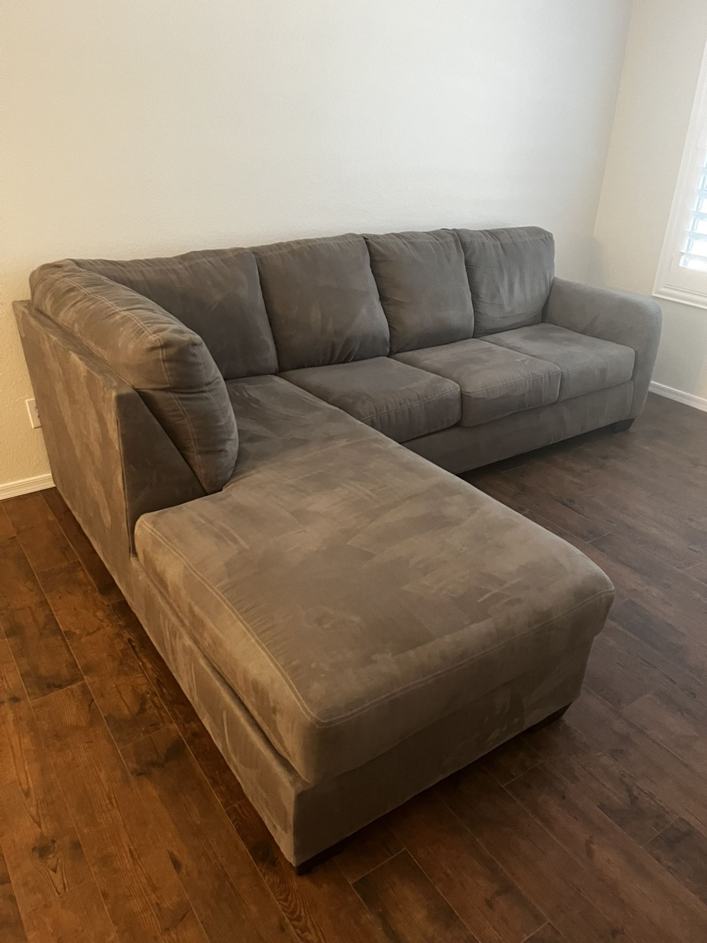 Couch With Lounger