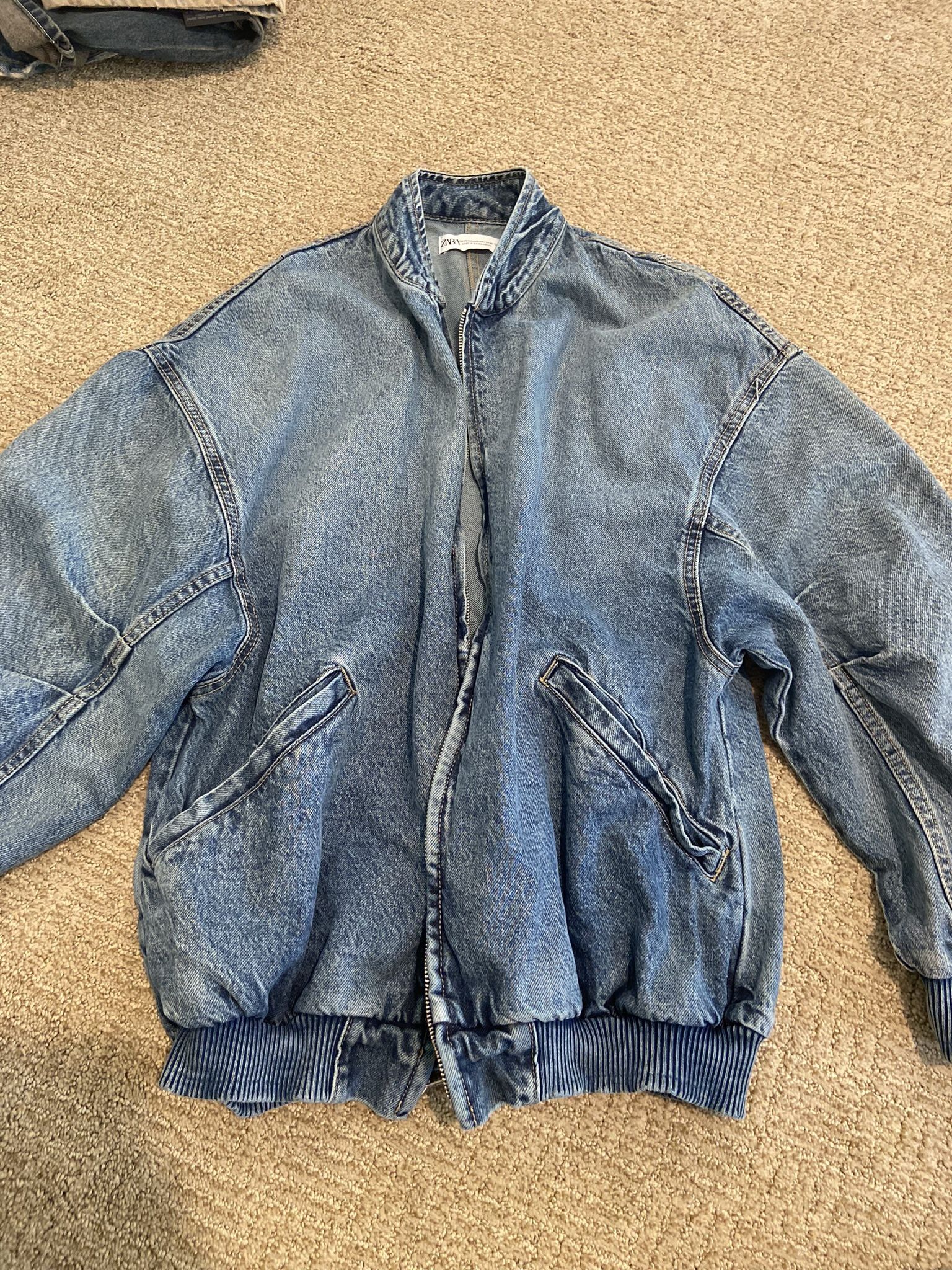 Zara Women’s Denim Jacket Size XS