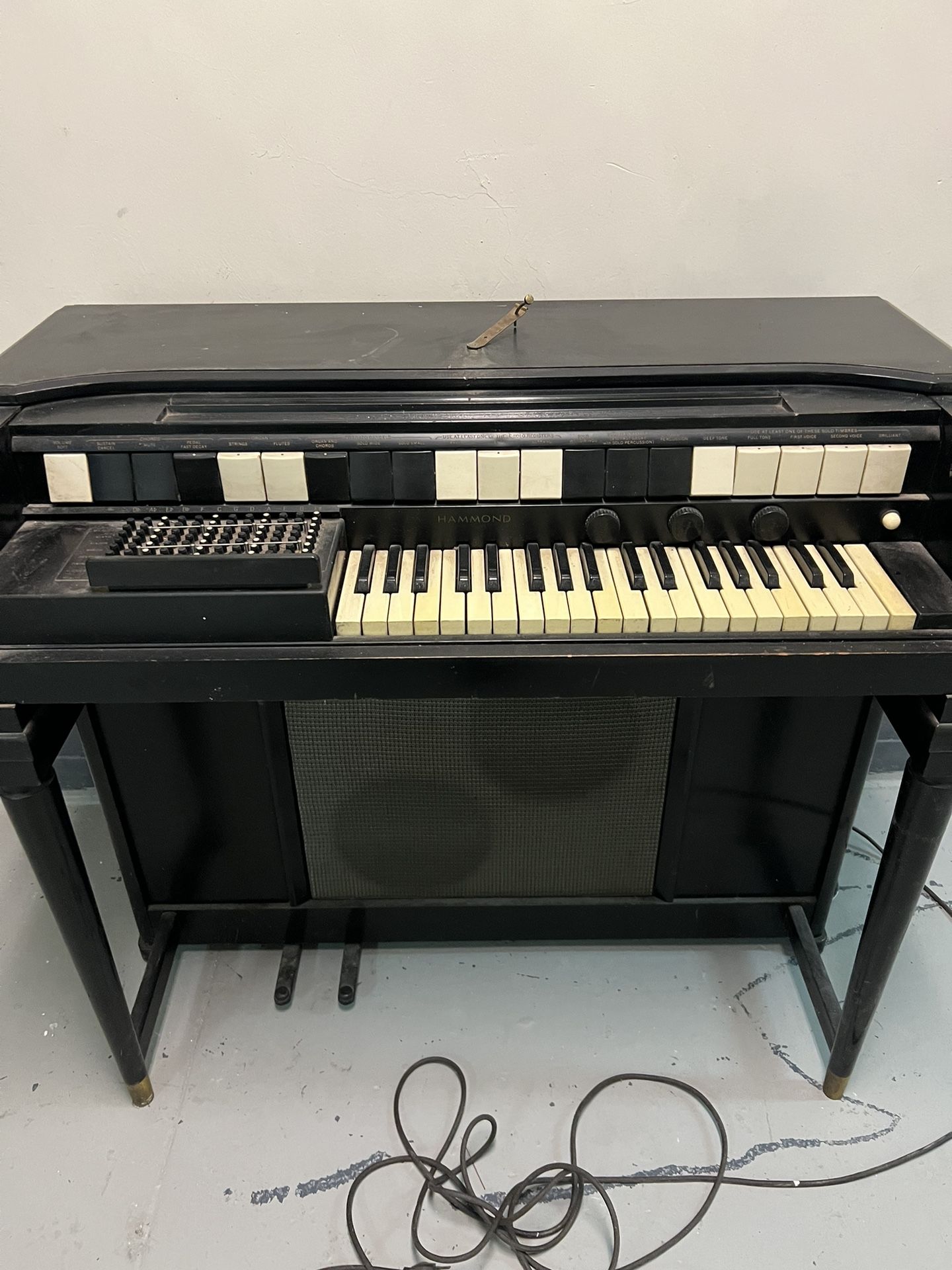 Hammond Piano