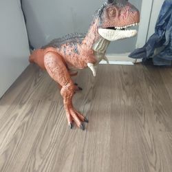 Colossal Indominus Rex And Colossal Carnotaurus