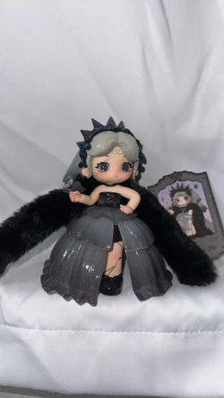 My own wedding collectible figure from letsvan