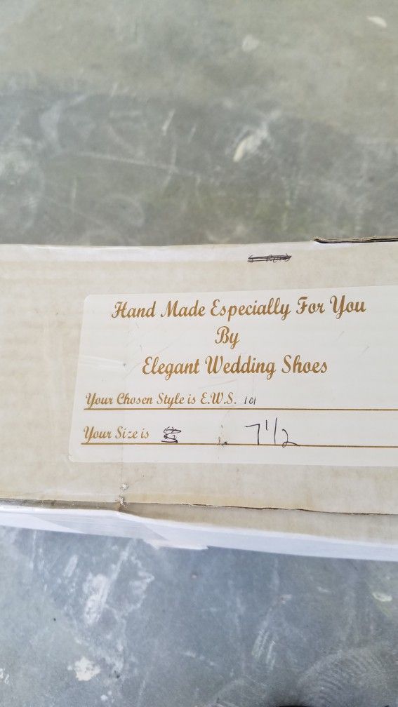 White Satin Lace Up Boot Heels Size 71/2