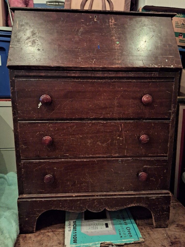 1940s Secretary Desk Top Dresser