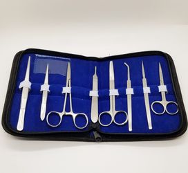 8 piece suture kit