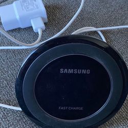 Samsung Wireless Charger - Great Condition!