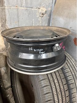 17” Nissan Rogue Steel Wheel
