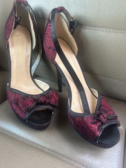 Sexy laced heels