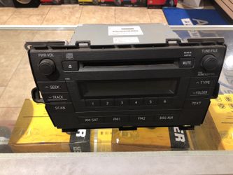 2012 Toyota Prius radio