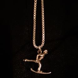 Sterling Silver SNOW SKIER PENDANT on Sterling Silver 18" Chain ITALY
