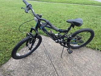 Hyper Shock Mountain Bike 20"