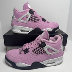 Jordan 4 Orchid Size 12W / 10.5M – $320 OBO VNDS OG All 💜