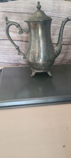 Vintage tea set items