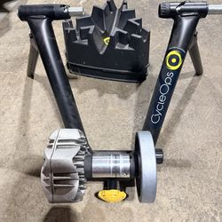 CycleOps Bike Trainer
