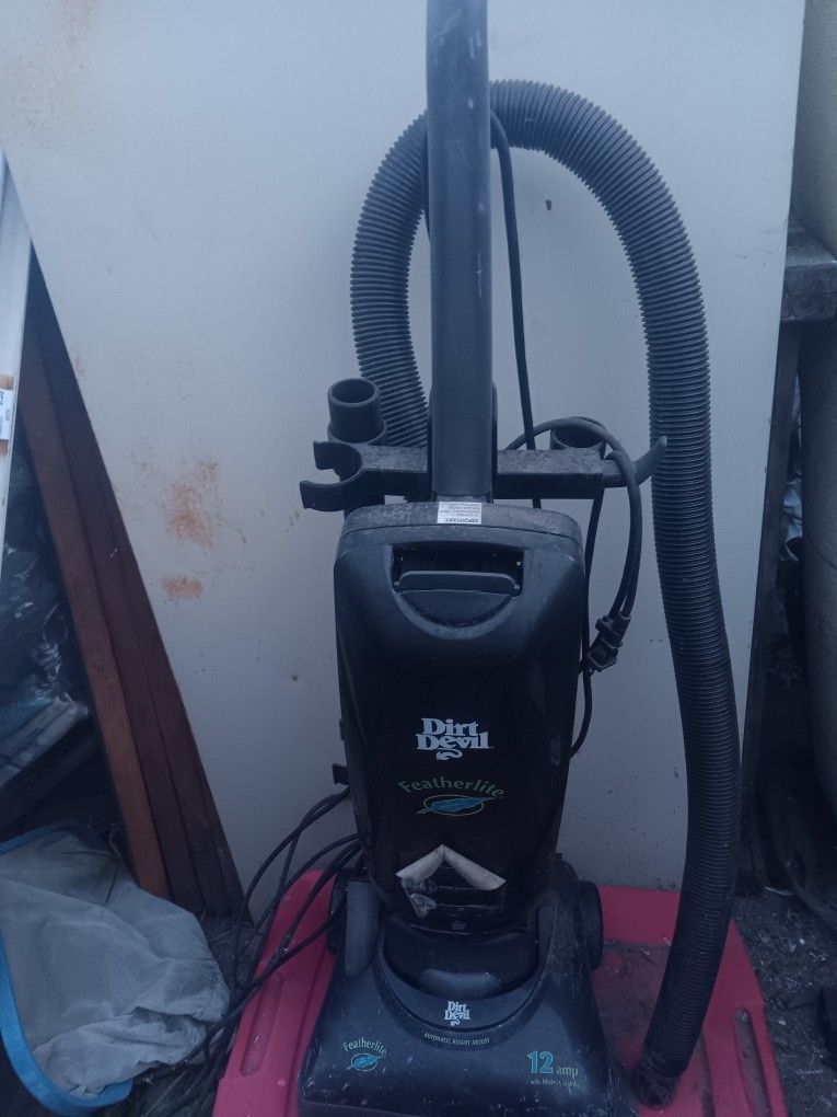 Vacuume, Kirby, ORECK, Dirt Devel, Windsor