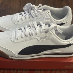 Puma Sneaker Shoes , Size 10 , NIB 