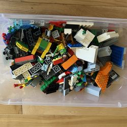 Assorted Legos