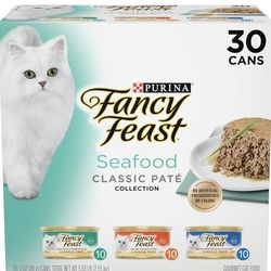 Fancy Feast seafood cat food( 2 boxes) and (2boxes) of Poultry And Beef flavor