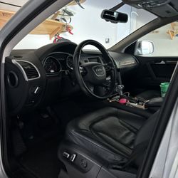 Audi Q7 2015 FOR SALE!