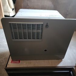 RV Waterheater see Pics For Specs
