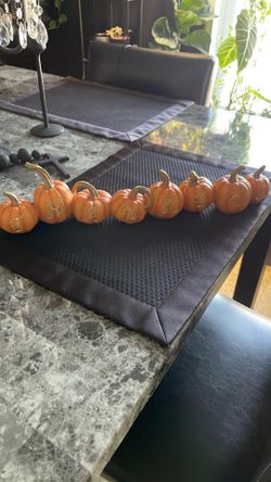 Fall “THANKFUL” Pumpkin Decor