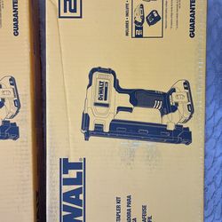 DEWALT 20V MAX Lithium-Ion Cordless Cable Stapler with 2.0Ah Battery, Charger and Bag $190