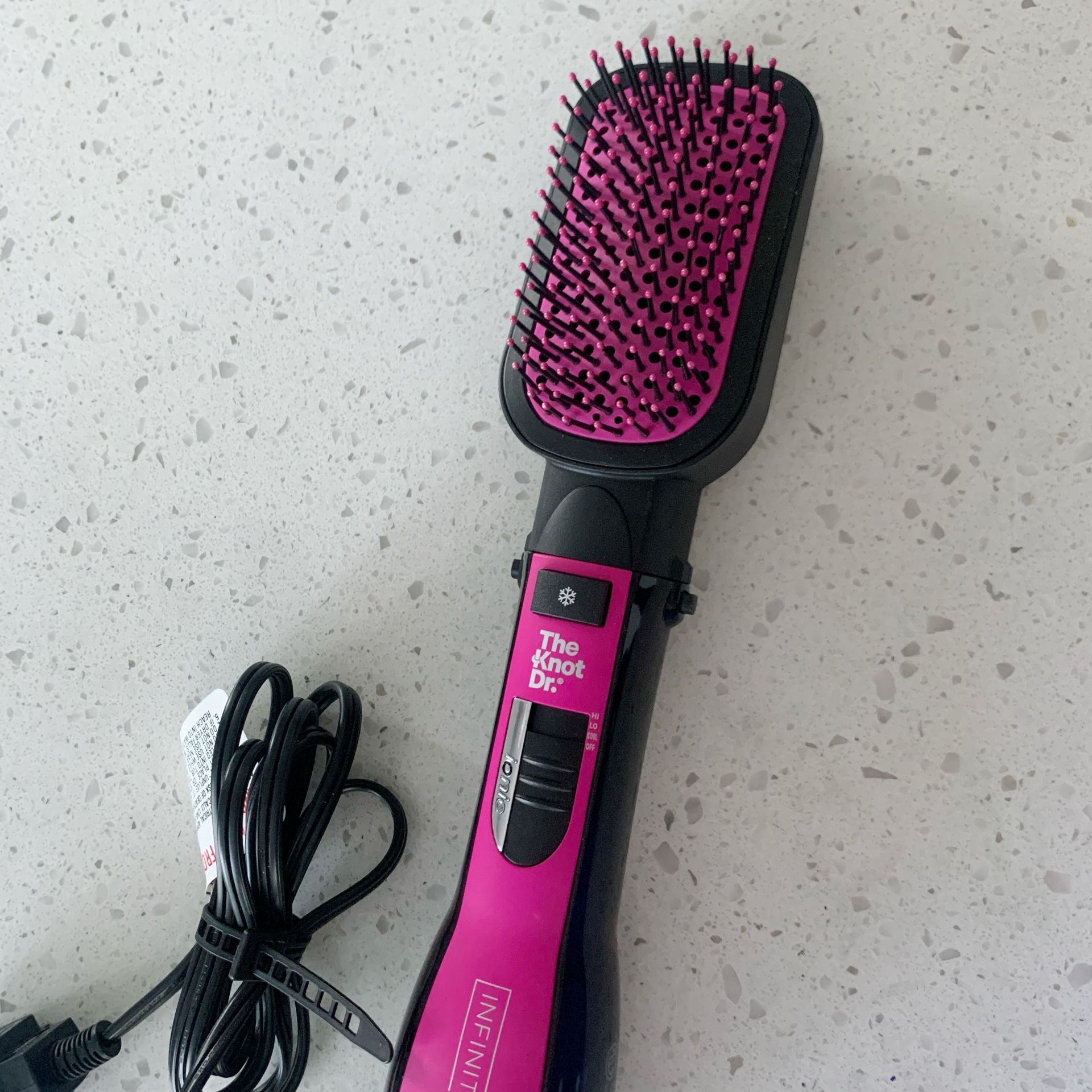 The Knot Dr by InfinitiPro Conair Hair Straightening Brush