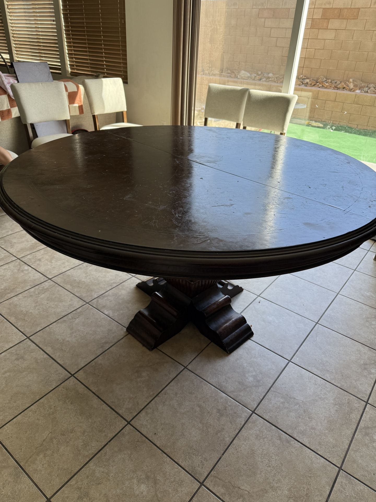 Big Round Dining Table✨