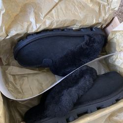 Ugg Slippers 