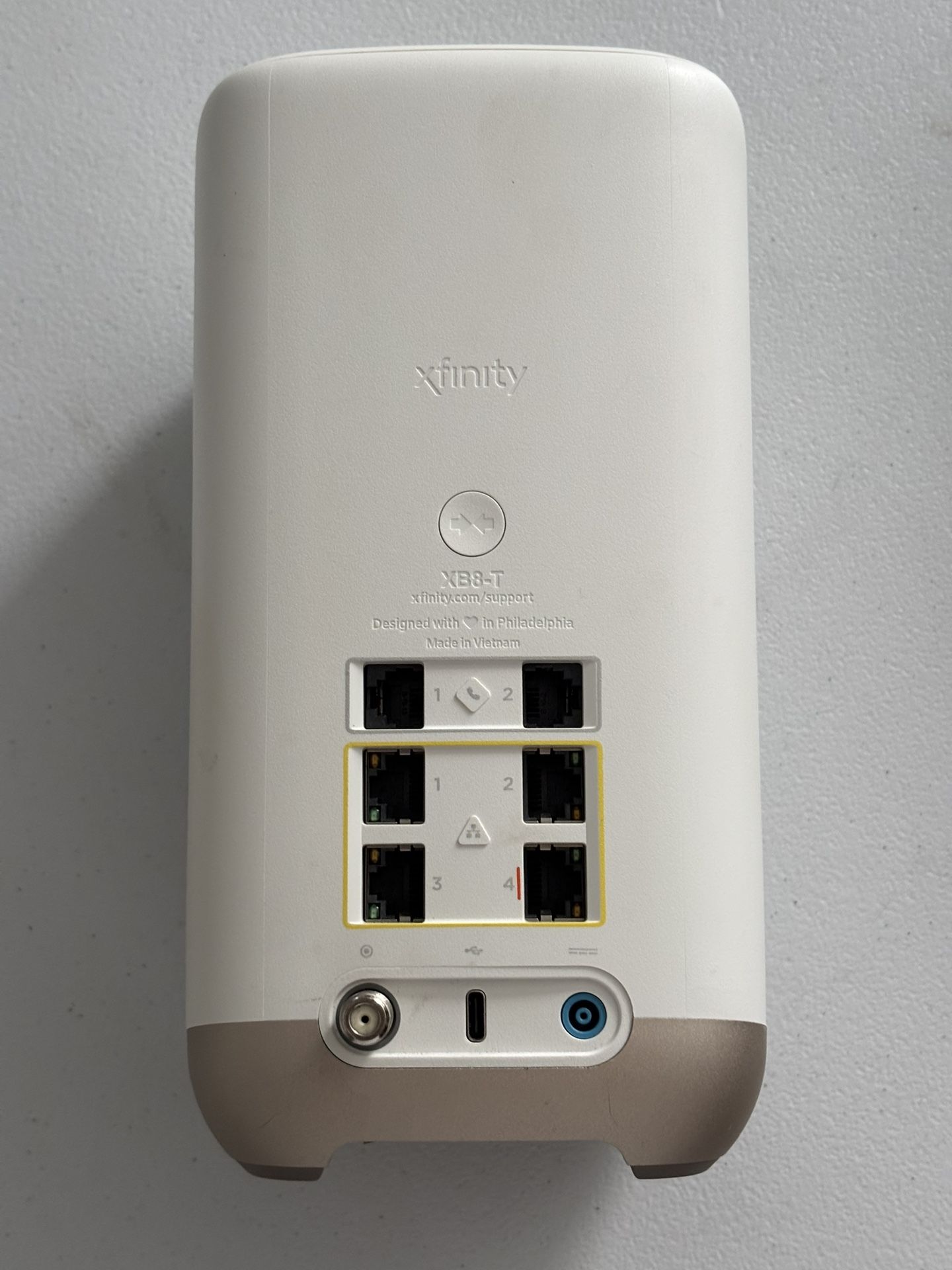Xfinity XFi Gateway Router XB8-T without AC Power Cord White
