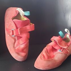 So Ill x Topo Rock Climbing Shoes - Limited Edition