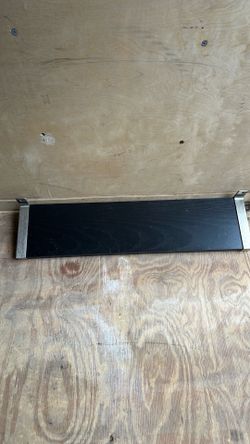 Wood floating shelf