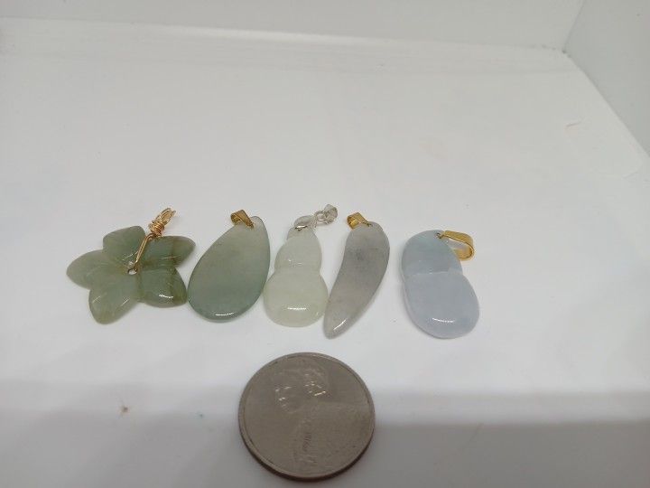 Vtg Lot Prettu Icy Green Jade Burma Lot