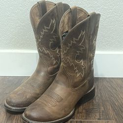 Like New Ariat Men’s Boots Size 8
