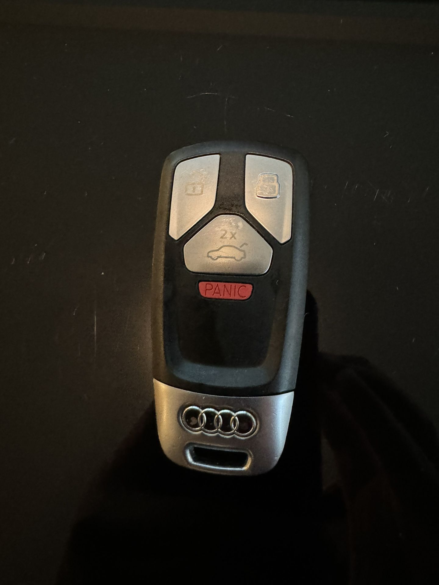 AUDI Key