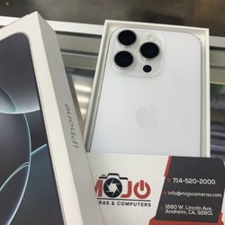iPhone 16 Pro 256GB White Titanium