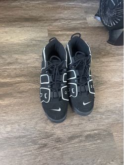 NIKE AIR UPTEMPO 96