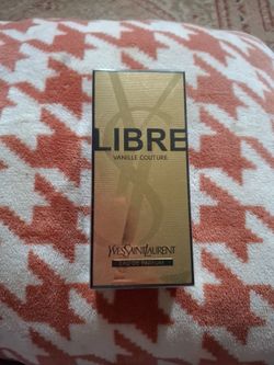 Yvessaint laurent