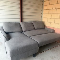 Like New Sectional Couch 