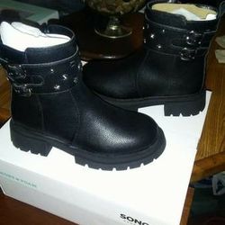 Girl's Fashion Boots! Size 1 New W/Box! 