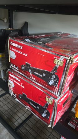 Husky 3ton Jack new $120 Each One Price FIRM// Nueva PRECIO FIRME Cada Una $120