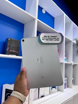 Apple iPad Pro 11 inch 1ST Gen Tablet - Pay $1 DOWN AVAILABLE - NO CREDIT NEEDED
