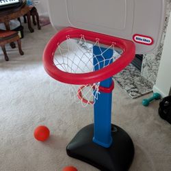 Little Tykes Basketball Hoop